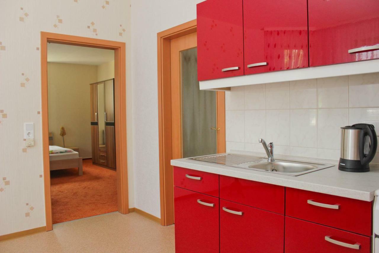 Appartement Zum Dorfschullehrer à Lübbenau Extérieur photo