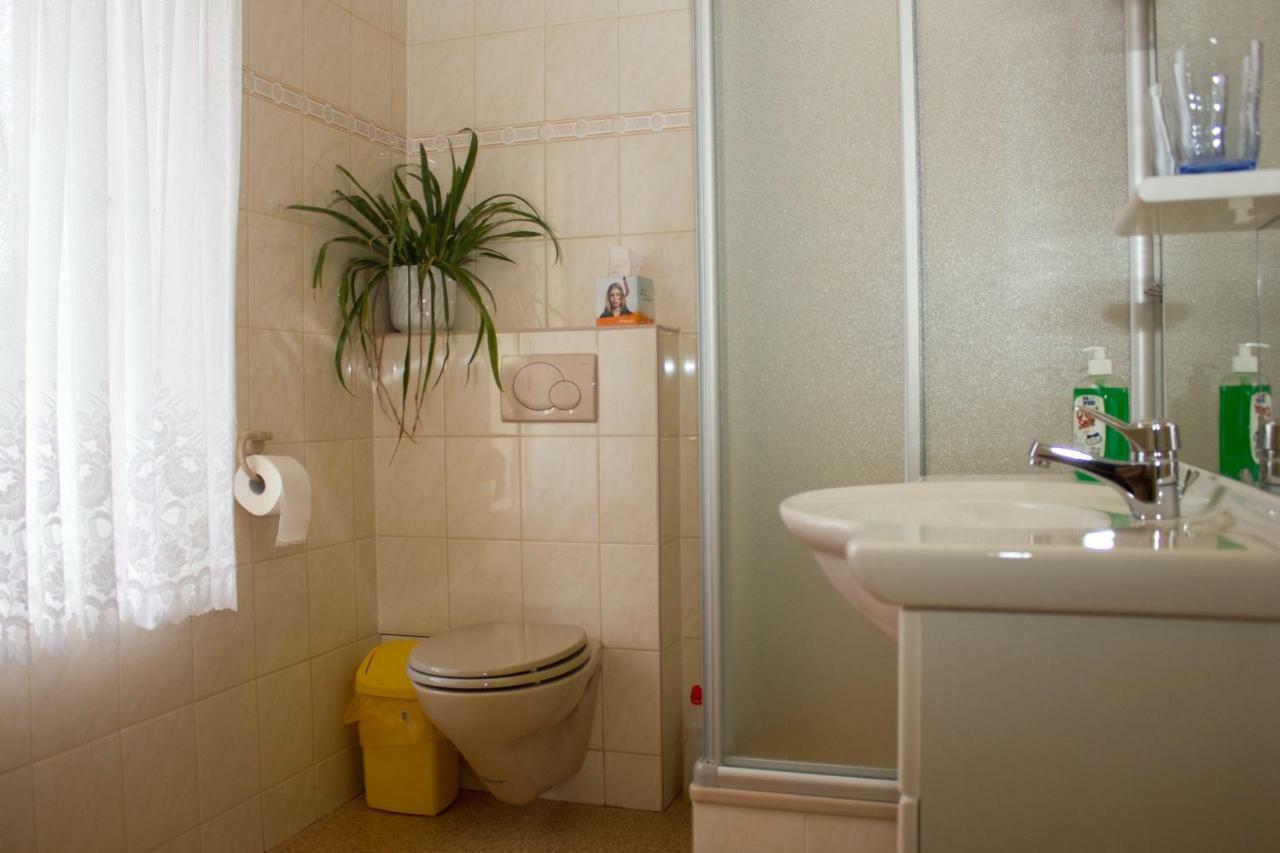Appartement Zum Dorfschullehrer à Lübbenau Extérieur photo